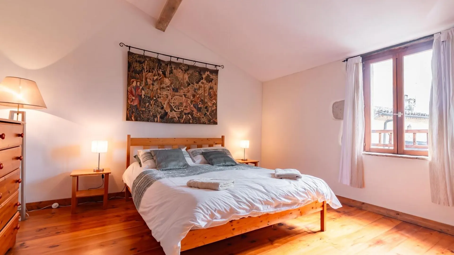 Holiday home La Maison 1786 - Grand Jardin Et Jacuzzi Mansonville