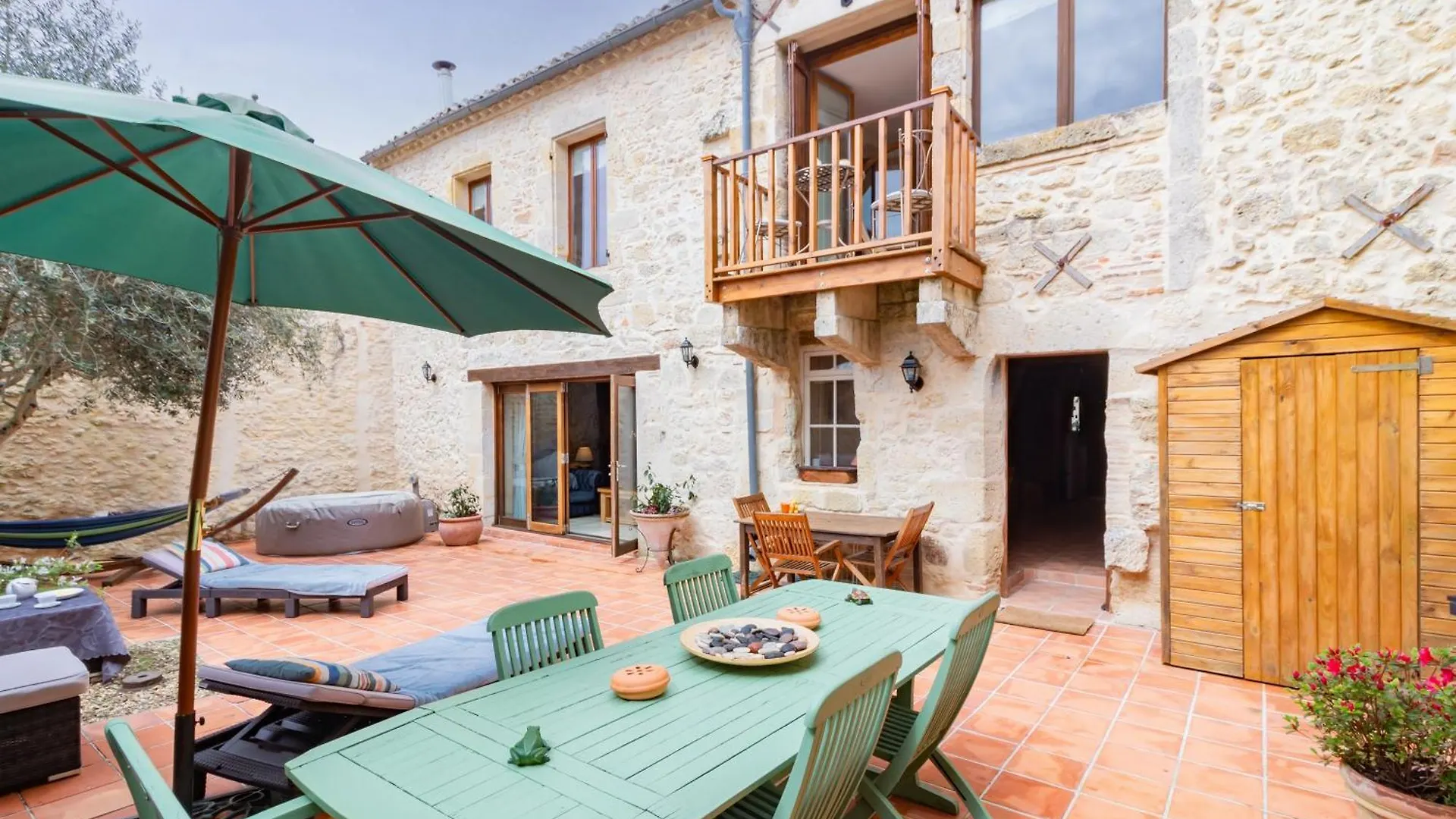 Holiday home La Maison 1786 - Grand Jardin Et Jacuzzi Mansonville France
